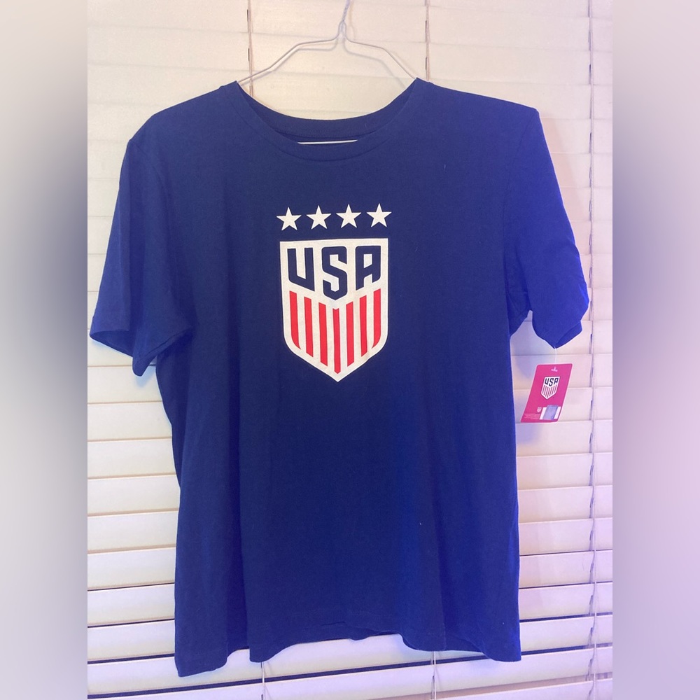 Icon Sports Alex Morgan T-Shirt, size large, in the color navy blue.